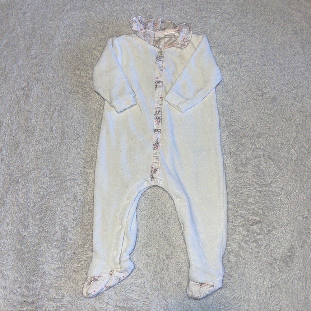 Carrement beau footie/ sleeper white 9 months baby girl clothing